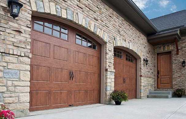 garage-door-installation-with-discount-doors