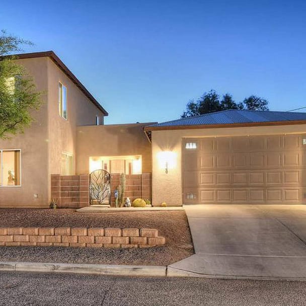garage-door-repair-in-green-valley